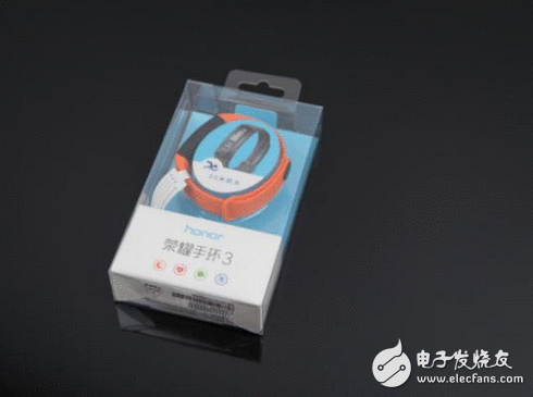 个头小小却是你的贴身康健参谋，荣耀手环3