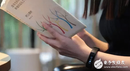 荣耀手环3发充满月，电商平台好评率达98%