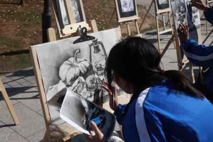 浙江龙职开展职教周勾当 学生展“十八般技术”