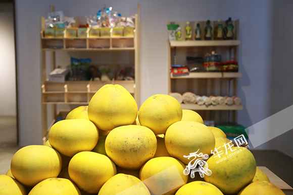 视频|快来买买买！中国西部消费扶贫中心本周六北滨路开馆