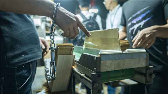 重磅！重庆烟草专卖局创立以来最大局限“黑烟厂”被捣毁