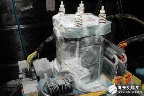 为什么一到夏天家里就出格热？这些电子产物本来是