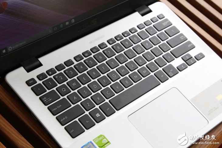 华硕灵耀S4100UQ怎么样？灵耀S4100UQ评测：6000元能买到的不错机型