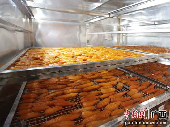 小小红薯晒出致富名优农产物