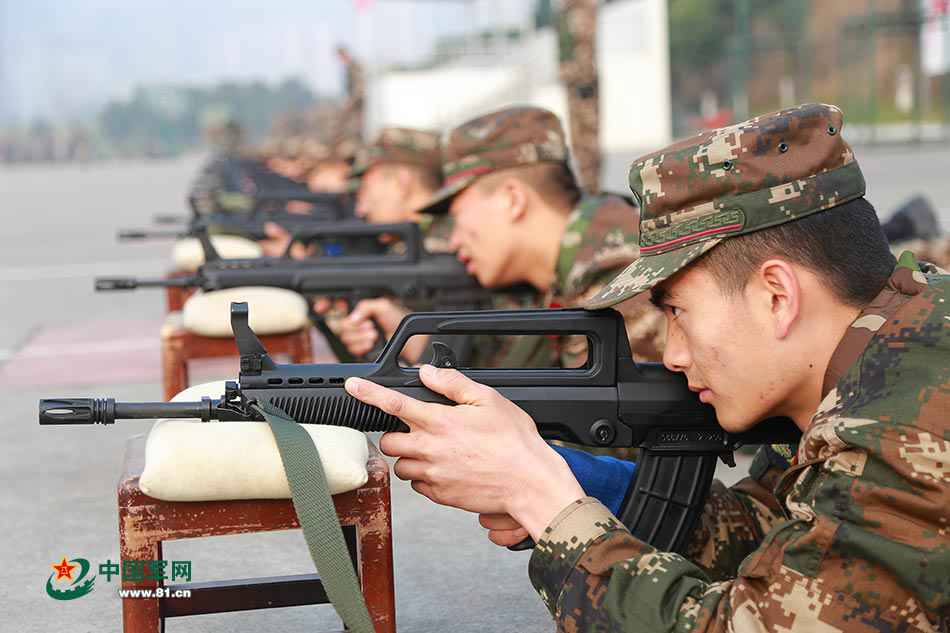 丛林队伍也有偷袭手！