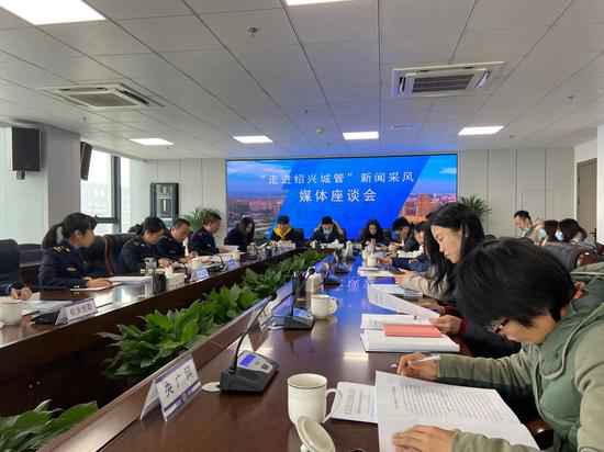 走进绍兴城管：风雅化打点模式显现 古城新城展新气象