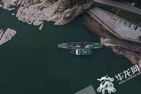 视频 | 见证60年年华的重庆“独一公益车渡” 抖擞新生成打卡地