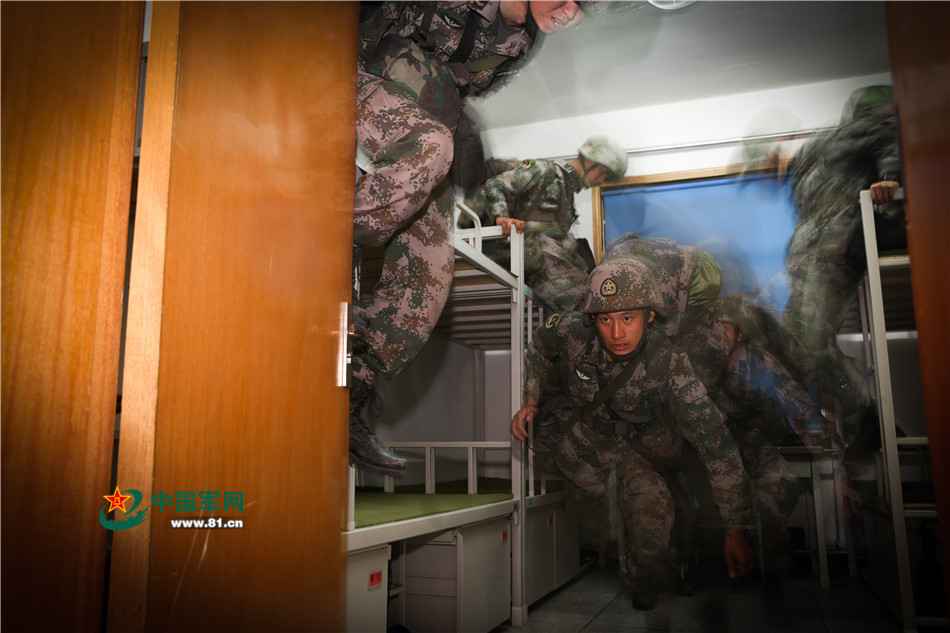 最小“细胞”的战斗力 看战炮班的一天