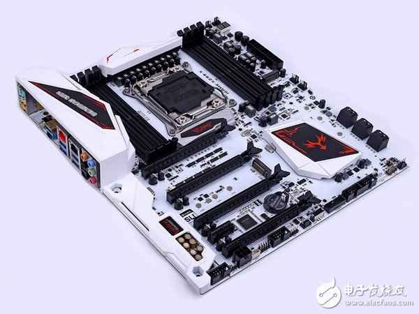 为英特尔Core-X平台而生：华硕、技嘉、七彩虹纷纷推出X299平台主板