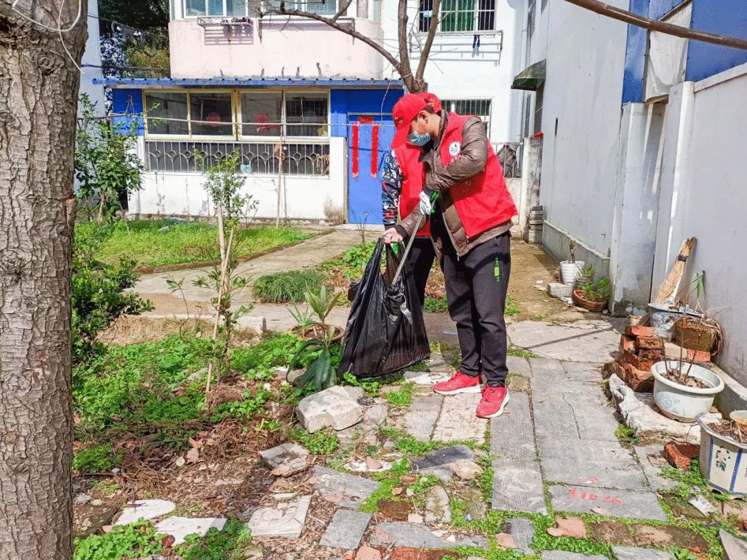 池州团团喊你一起学“雷锋style”！