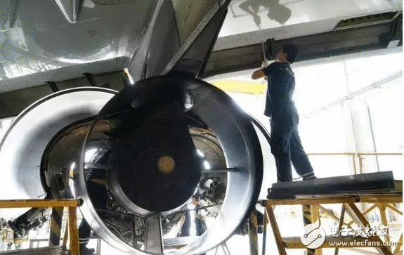 什么环境 双流机场这架飞机为什么开到这里来了