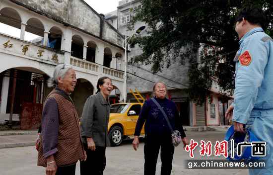广西电力部分助右江河边“赤军村”脱贫致富