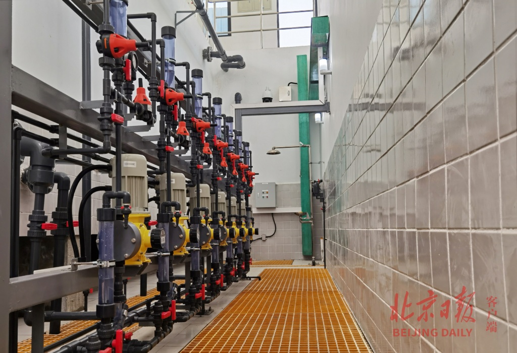 北京北清路地域夏季岑岭供水再添保障，永丰调蓄水厂试运行