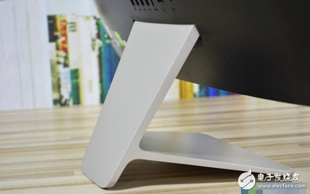 华硕傲世V241评测：一体机中的窄边框 外观典雅底座精美细节到位