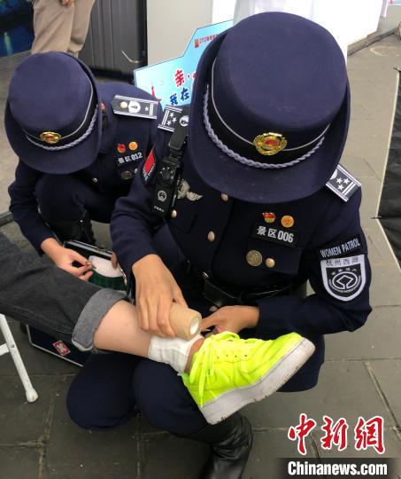 当西湖女子巡逻队赶上颐和园 “表里兼修” 倡文明