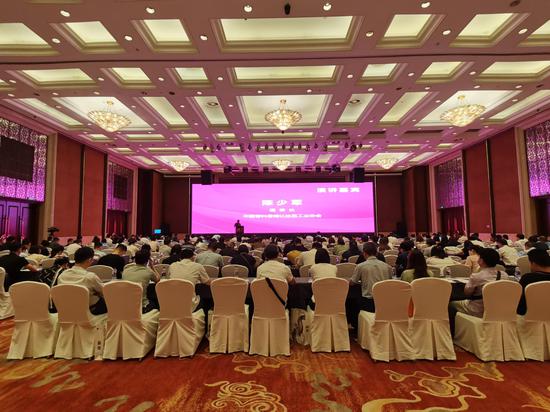 浙江：宣布2020年扮装品财富成长陈诉