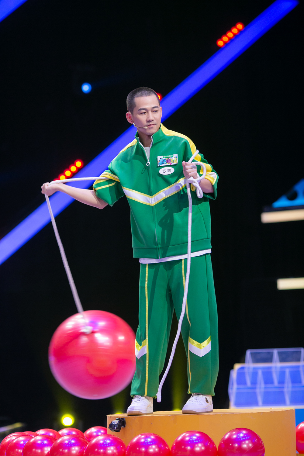 《猖獗的球球》胡夏复苏来追“球” 复苏猖獗打脸 胡夏超等反差萌？