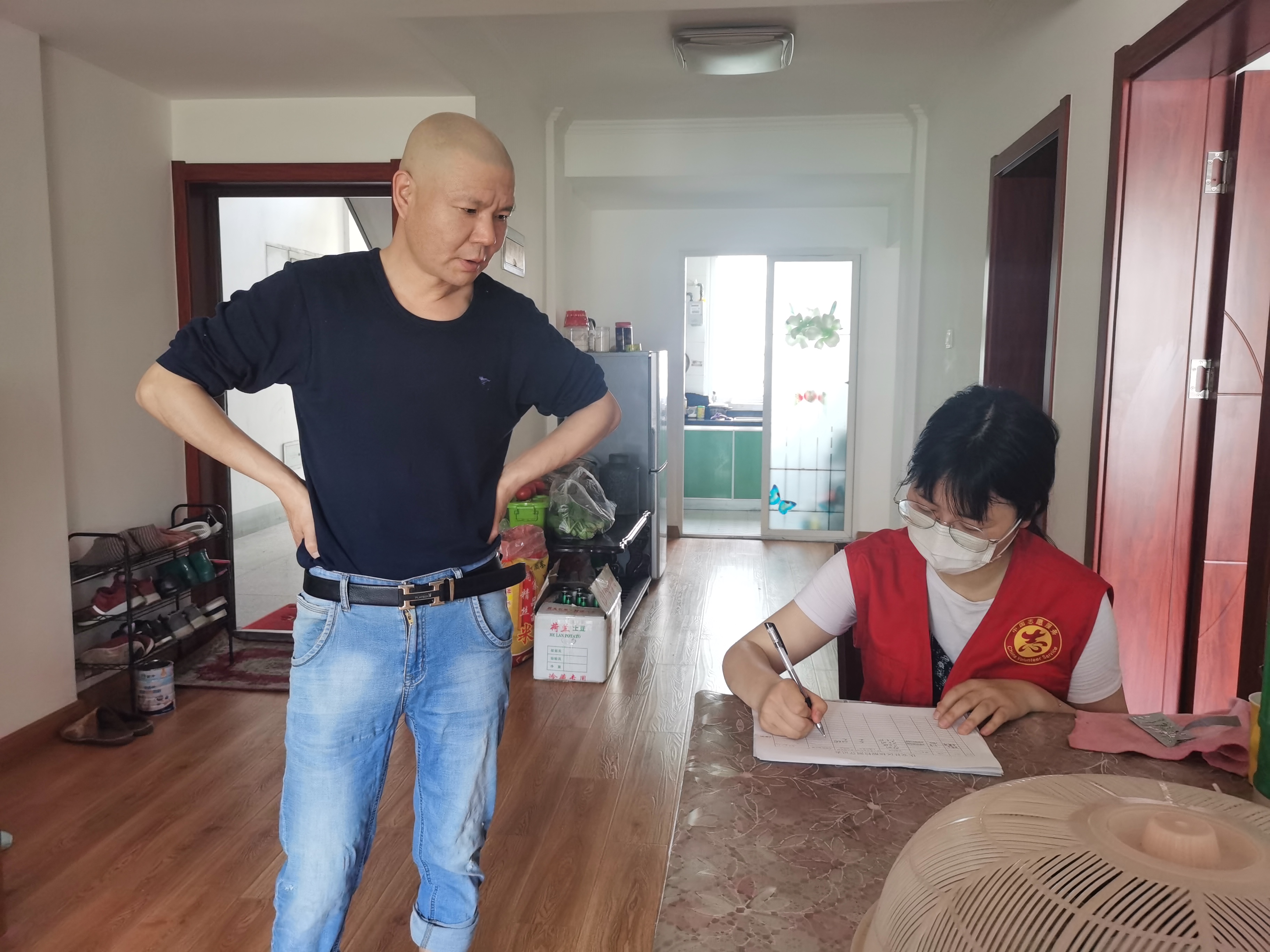 六安：闻令而动，芳华助力核酸检测