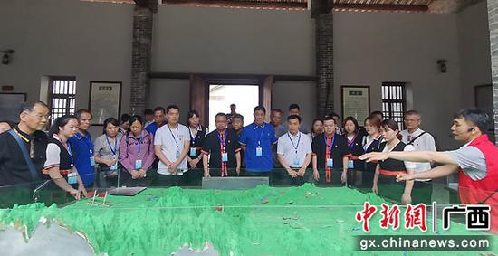 头排镇40多名党员“打卡赤色革命教诲基地” 锻炼党性涵养