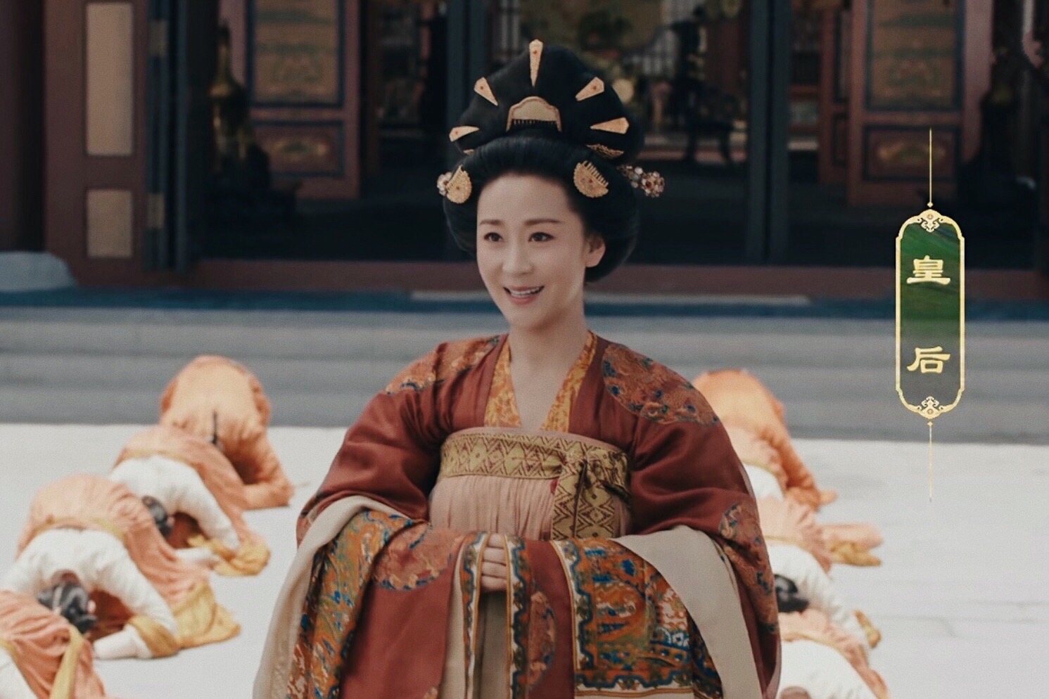 苗圃《骊歌行》热播 从穆桂英到皇后再见演员良心