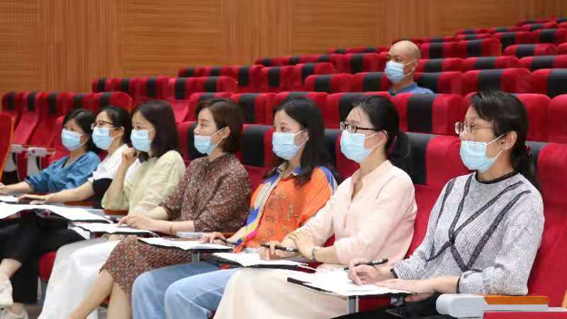 怀宁县高河中心学校进行“诵读中国”经典诵读大赛校级选拔赛