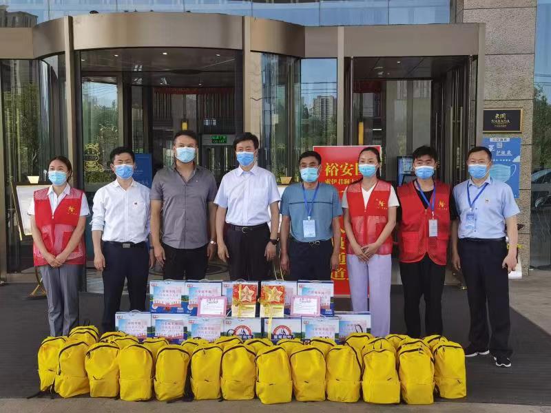 裕安区：断绝点中的非凡“六一”