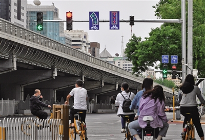 北京二环辅路非灵活车道将拓宽至3米以上