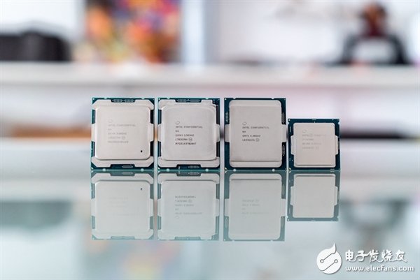 单核机能不敌i7-7740X？Intel Core i9 7900X体验