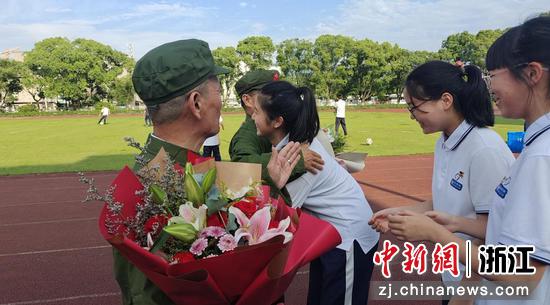 学党史忆往昔 浙江龙湾“上线”老兵宣讲团