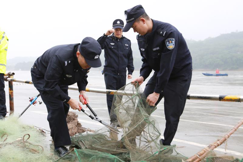 重庆警方传递一季度冲击犯科捕捞后果单 查获160余人、打掉团伙12个