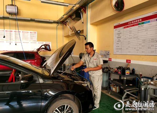 疫情之下结业生就业率逆势上扬 湖南汽车工程职业学院有何“秘方”