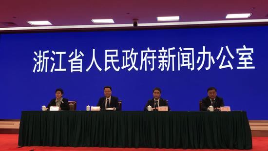 浙江多地入春 勉励市民旅客到村子和海岛去