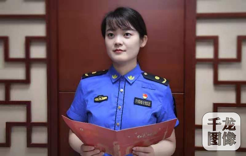 百年恰是风华正茂 北京海淀城管开展经典诵读献礼党的生日