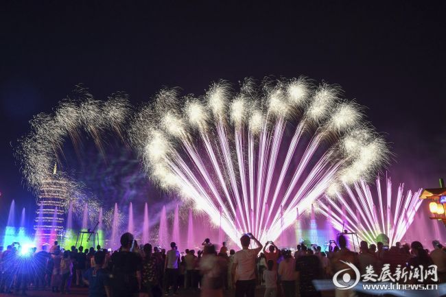 出色长沙 暗香浮动——“湖南人游省会•媒体总编辑看长沙”勾当掠影