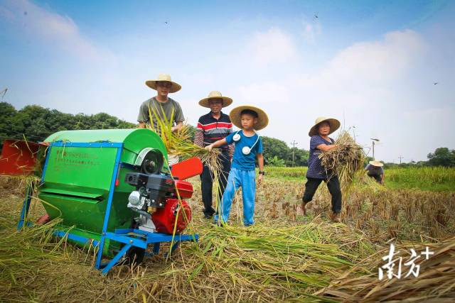 一连普及科学家教 培养传承精采家风