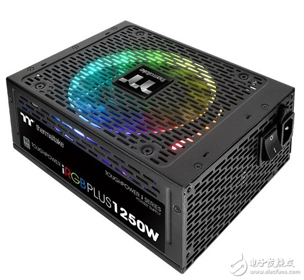 Thermaltake发布1250W新旗舰电源：让你的机箱各种酷炫 全球首个1680万色RGB
