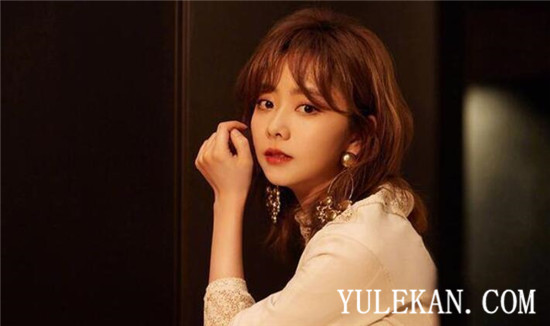 谭松韵继《锦衣之下》后尚有哪些待播剧？她会成为流量小花吗？