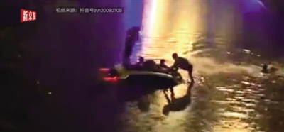 北京海淀区旱河路铁路桥下2人驾车渡水不幸遇难