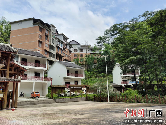 广西马山县：民族连合聚协力 逐梦小康展新颜